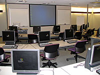 computer classroom arrangement